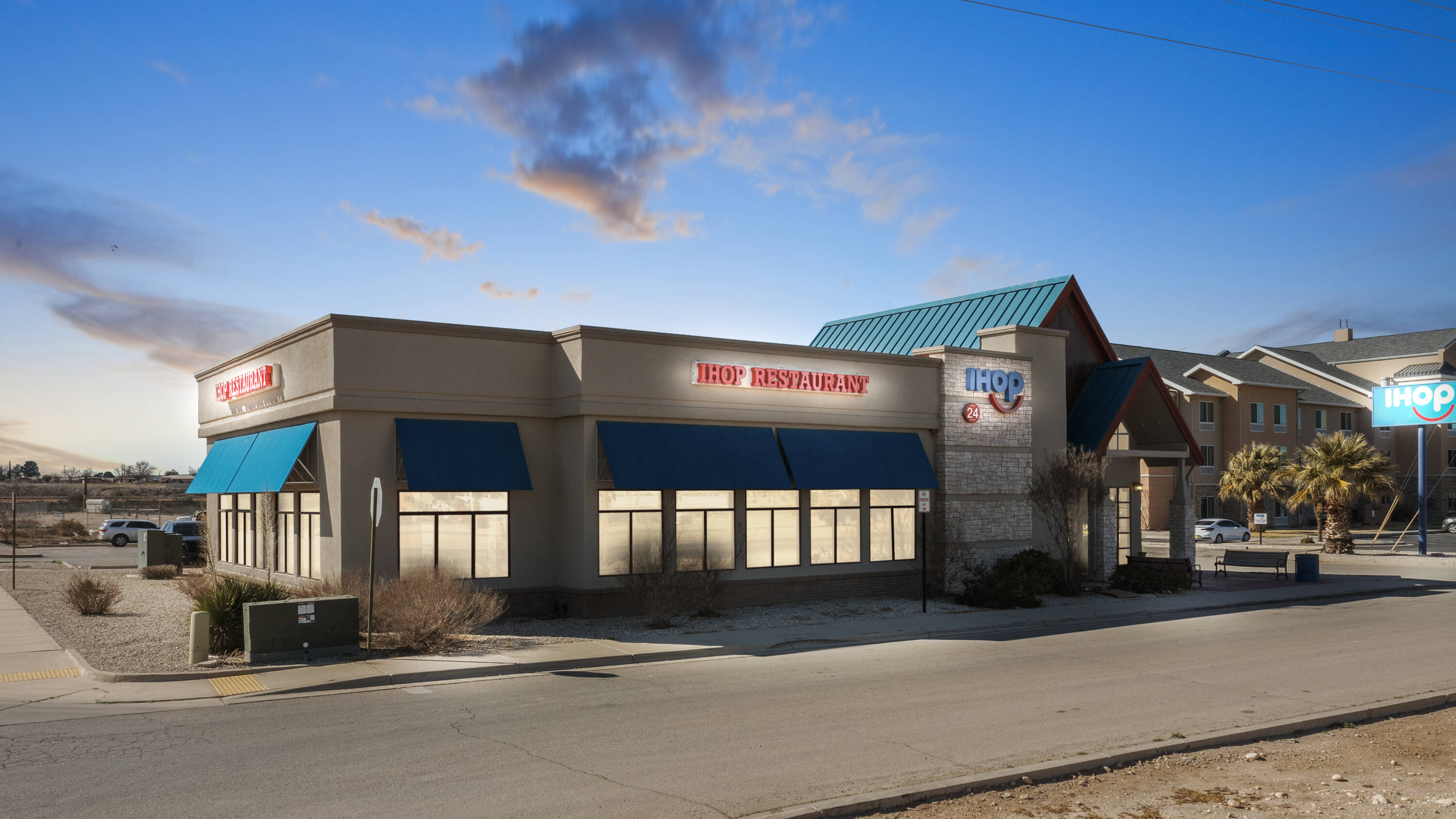 Spectacular single-tenant IHOP in Carlsbad, New Mexico.